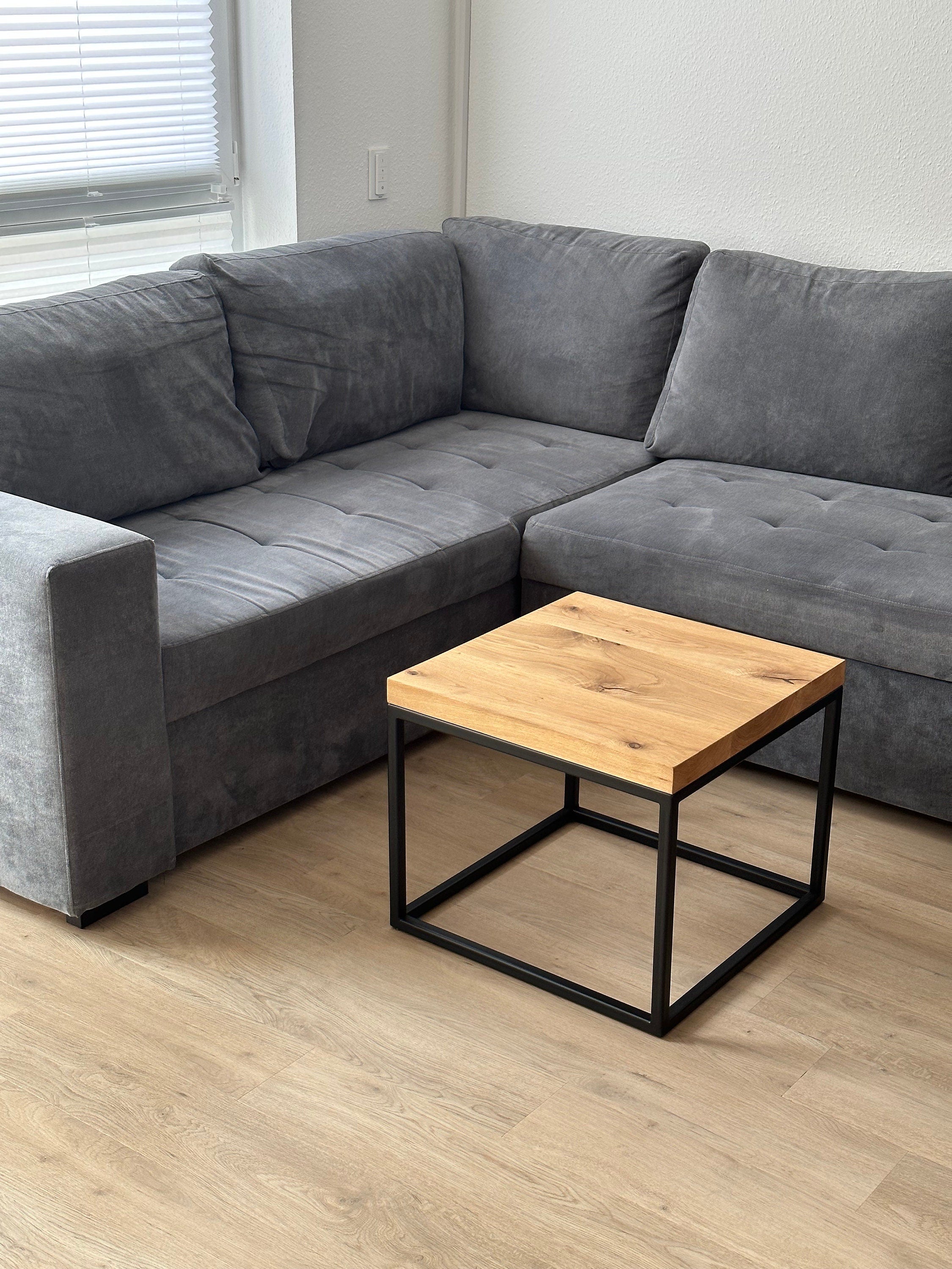 Couchtisch Cube Eichenholz Massivholz Stahl