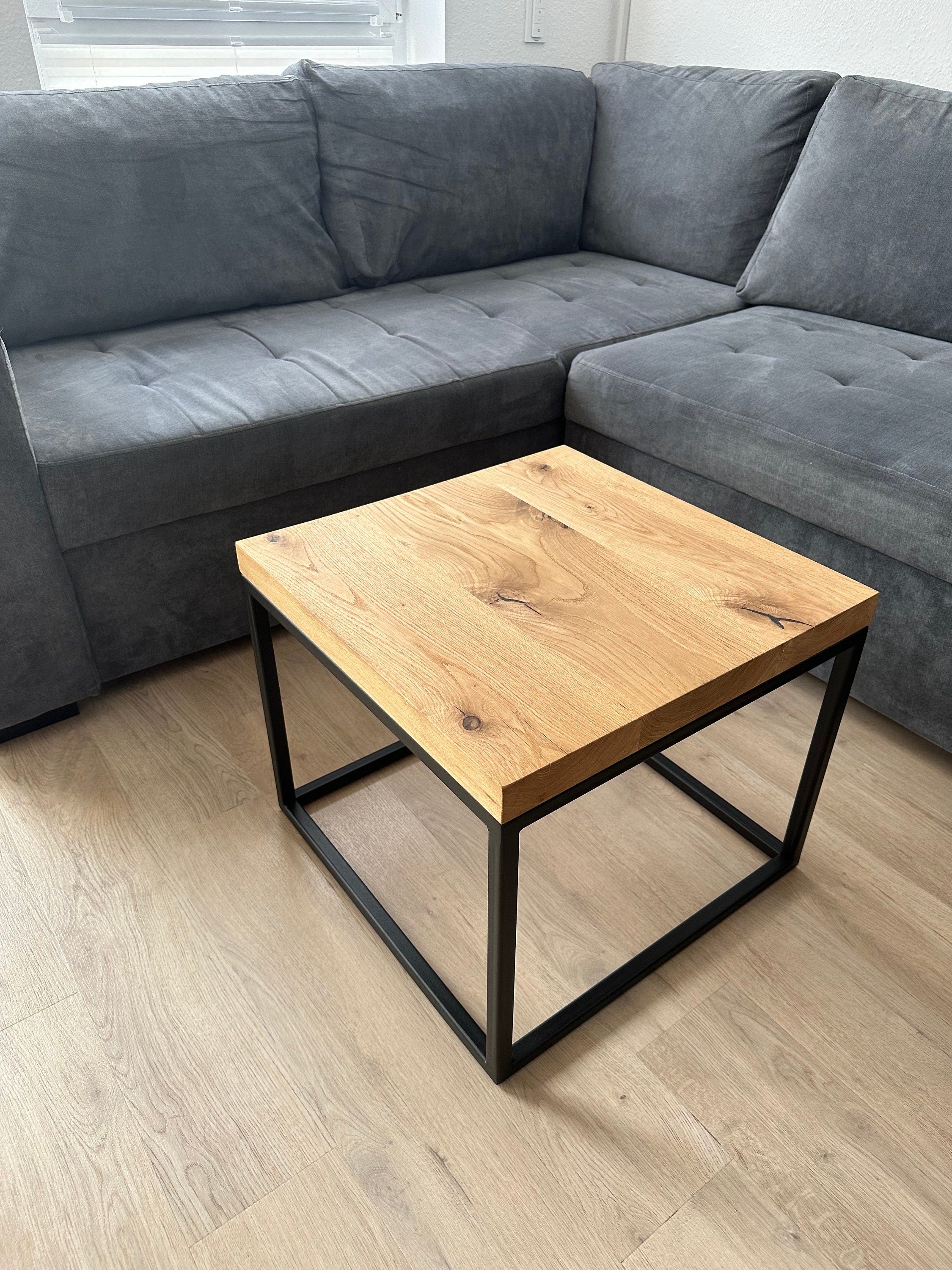 Couchtisch Cube Eichenholz Massivholz Stahl