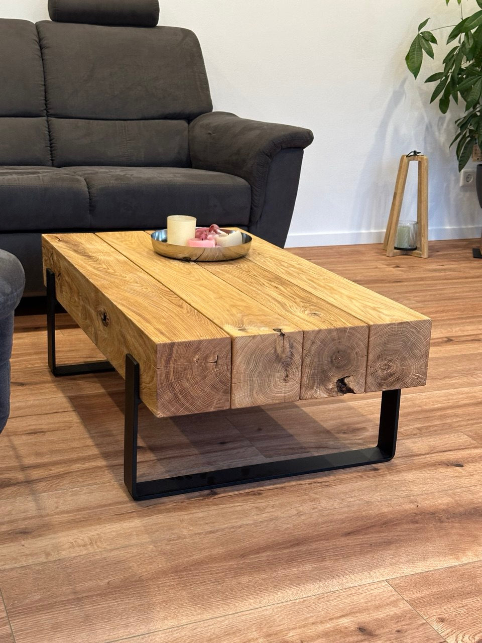 Couchtisch Beistelltisch Konsolentisch Eiche Eichenbalken Stahl