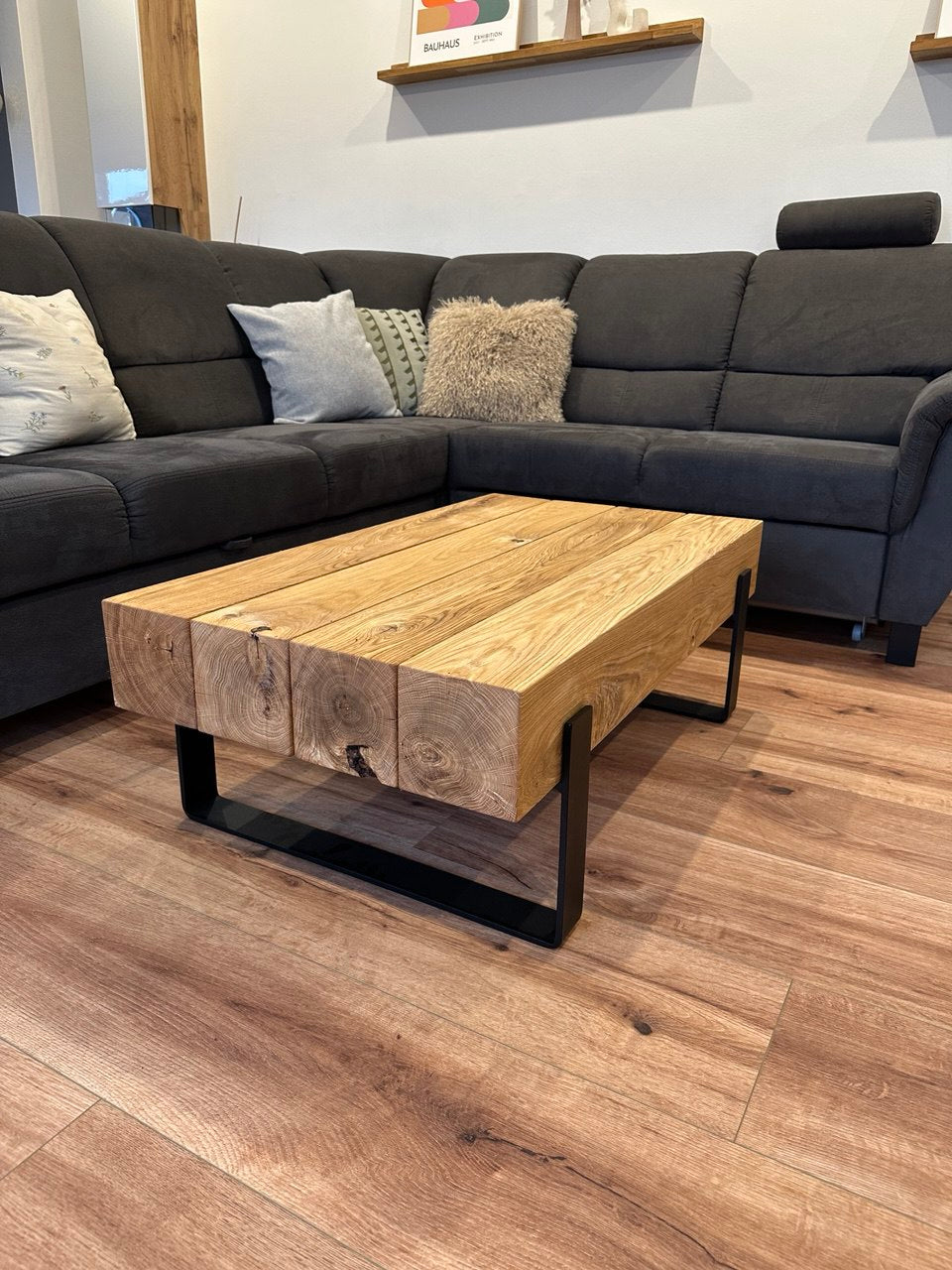 Couchtisch Beistelltisch Konsolentisch Eiche Eichenbalken Stahl
