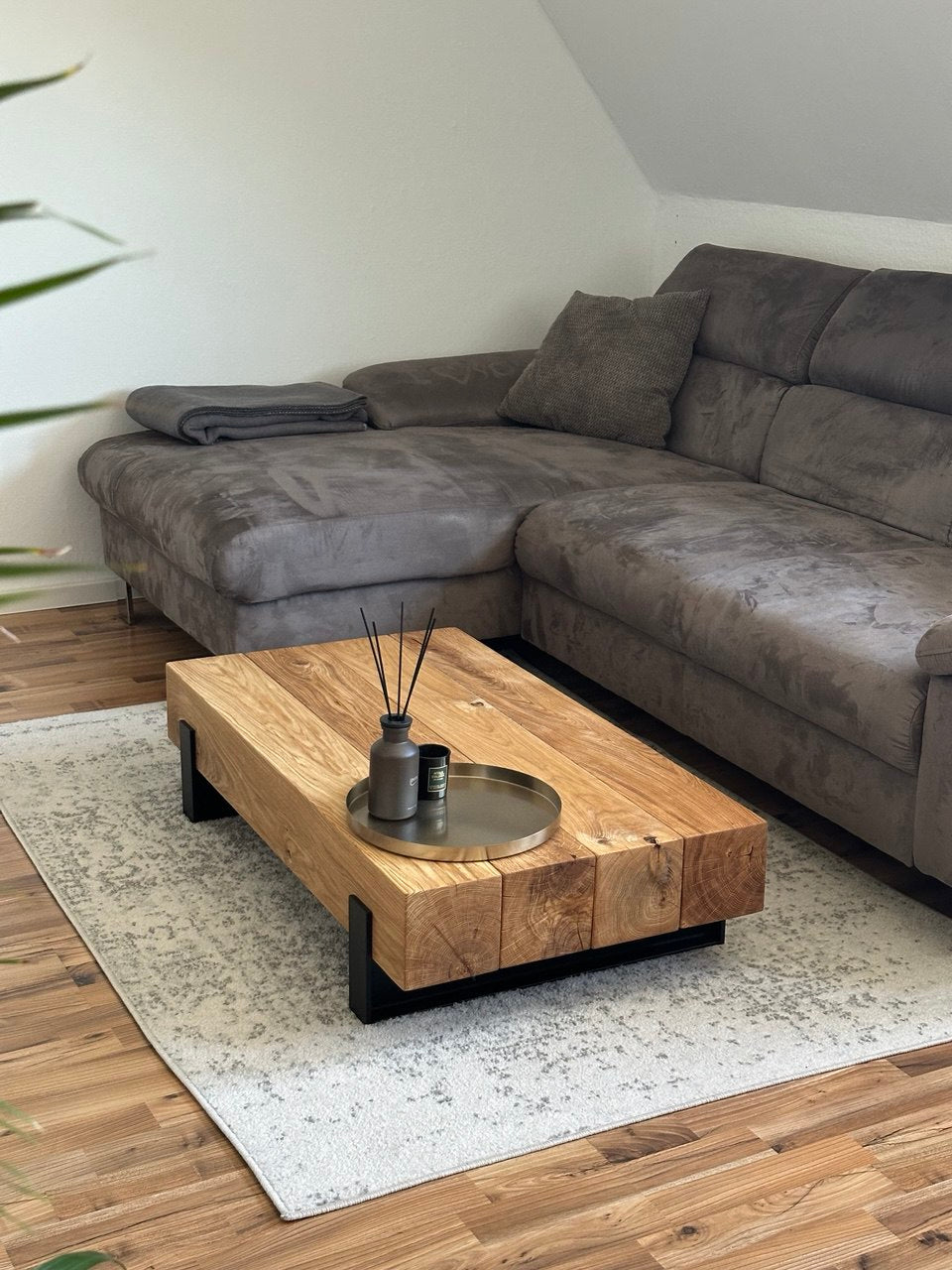 Couchtisch Beistelltisch Konsolentisch Eiche Eichenbalken Stahl